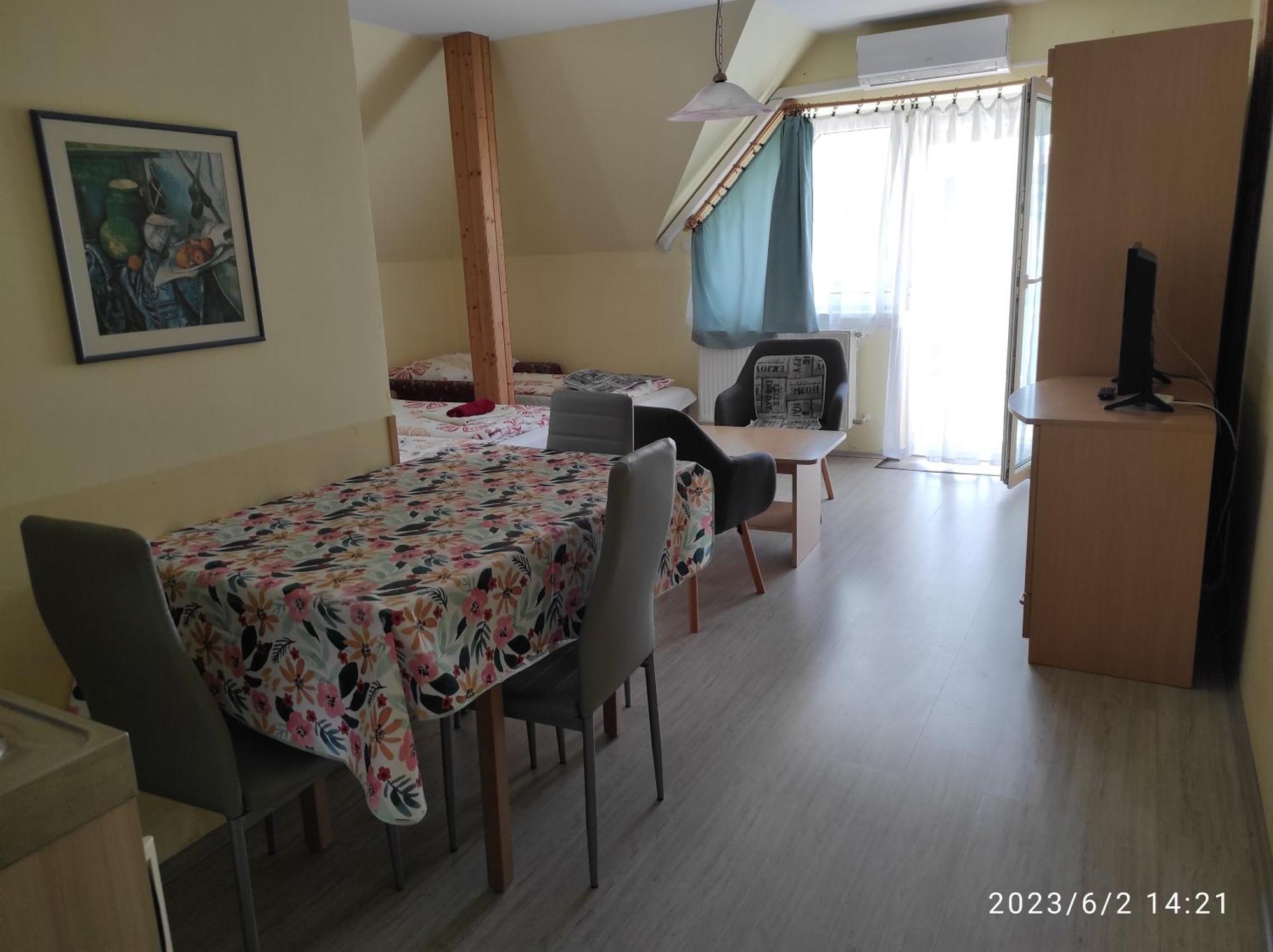 Flora Villa Hévíz Habitación foto